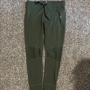 Born Primitive Forest Green Leggings with Knee Detail